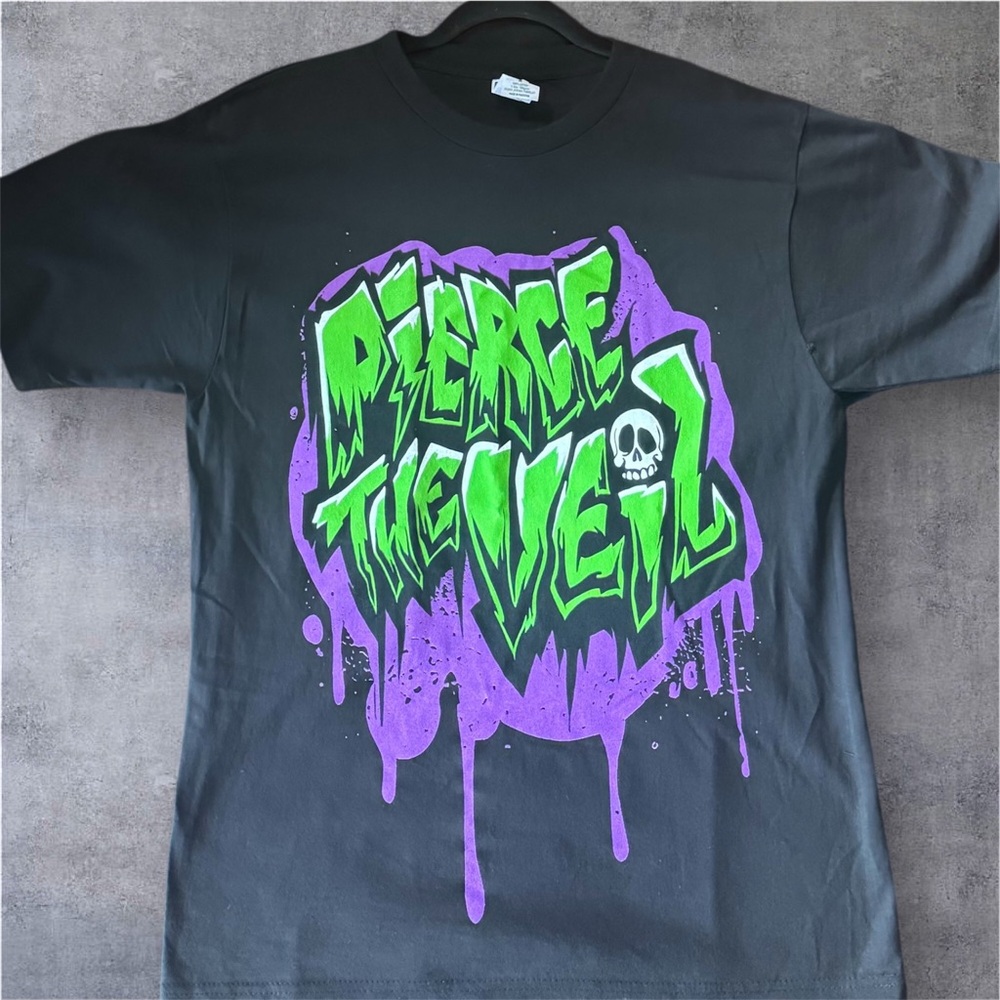 Pierce The Veil emo tshirt